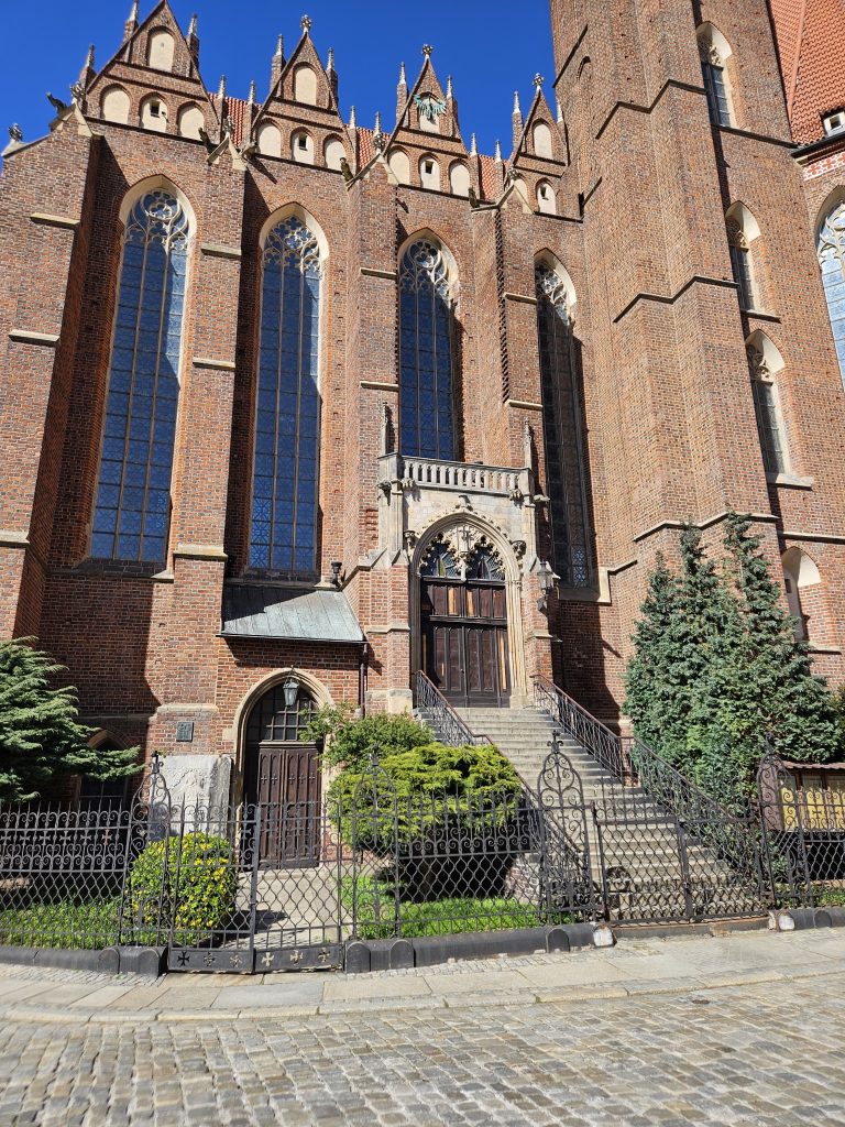 Kolegiata św. Krzyżą i kościół św. Barłomieja